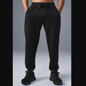 Alo Men's Triumph Restore Sweatpants Black size medium